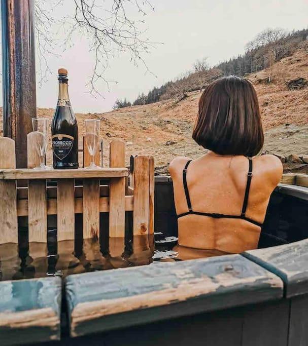 Oak Special Winter Offers - Hot Tub & Log Burner Appartement Barmouth Buitenkant foto